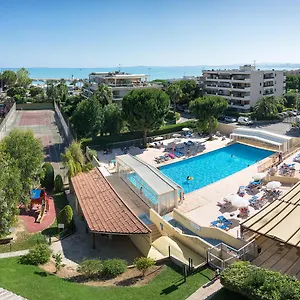 Aparthotel Pierre & Heliotel Marine