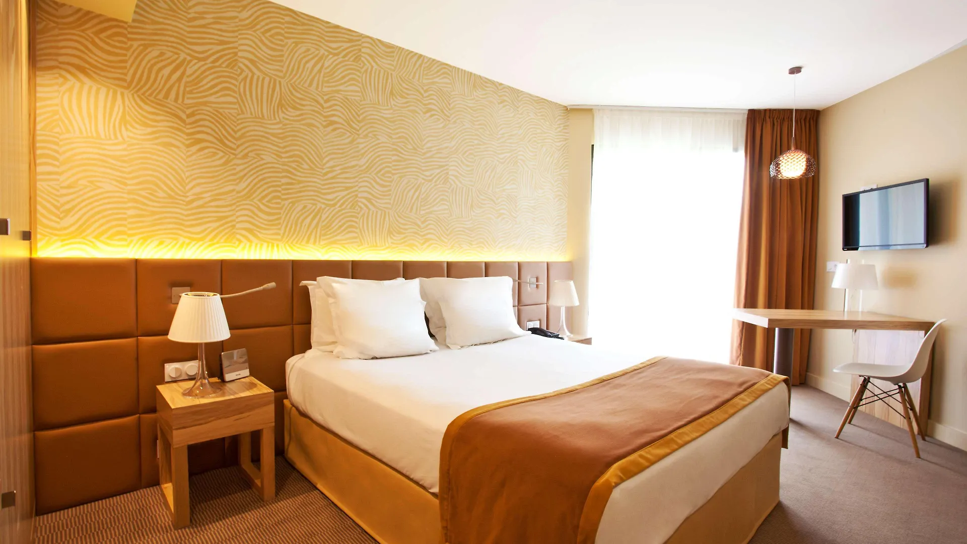 Best Western Hôtel Le Paradou Avignon Sud. Hotel
